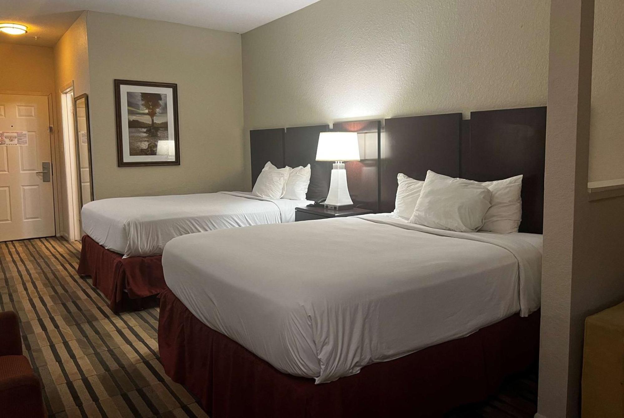 Baymont By Wyndham Houston/westchase Otel